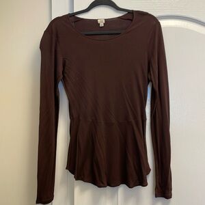 Aritzia Wilfred, long sleeve, lightweight peplum’esque top